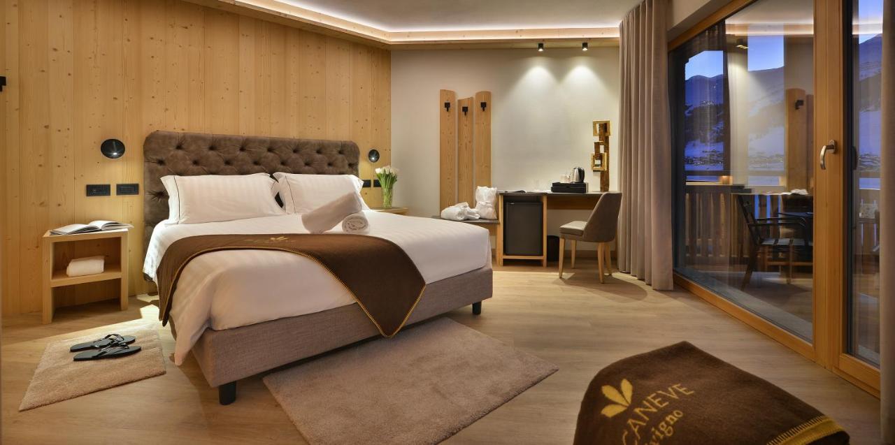 Hotel Bucaneve リヴィーニョ エクステリア 写真